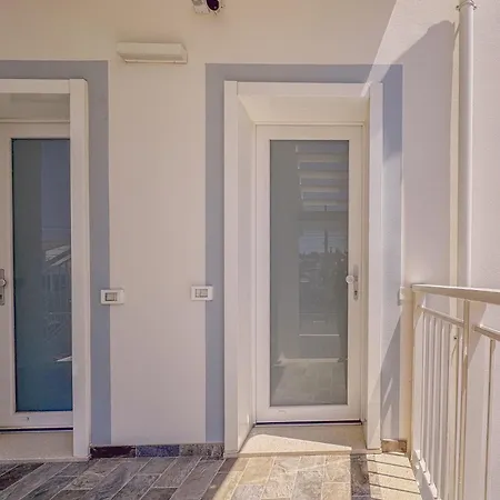 Fronte Mare Con Parcheggio By Host Hero Civitanova Marche