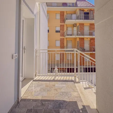 Apartmán Fronte Mare Con Parcheggio By Host Hero *