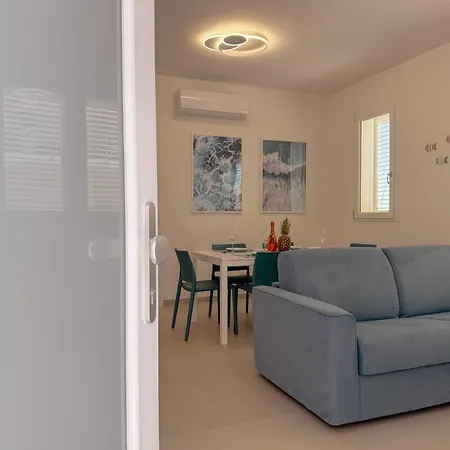 Apartmán Fronte Mare Con Parcheggio By Host Hero