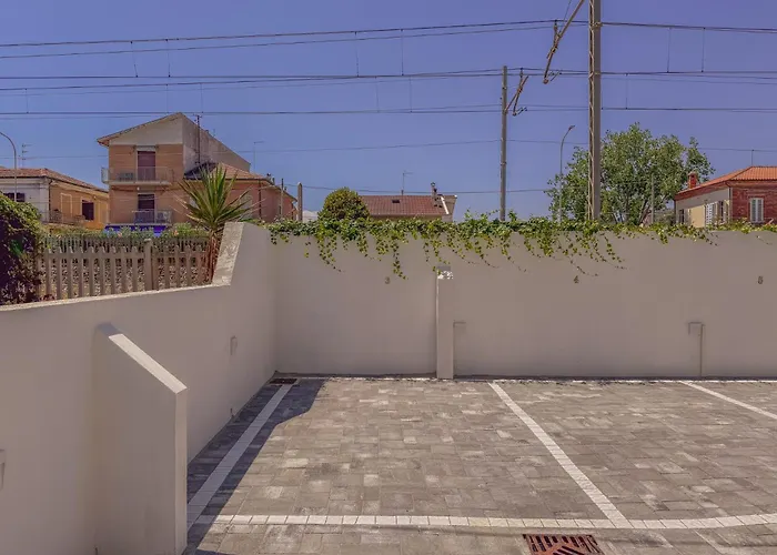 Apartment Beachfront With Ac & Private Parking By Hosthero Civitanova Marche